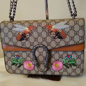 Bee and Roses GD Pattern Crossbody Shoulder Bag